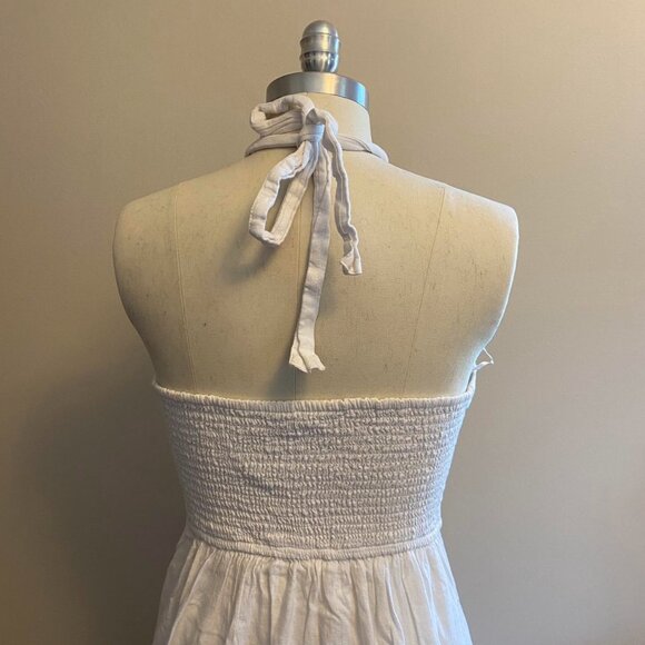 PRELOVED A&F || WHITE HALTER MAXI DRESS - Picture 6 of 6
